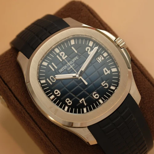 Buy Patek Philippe Aquanaut 5168G-001 - Image 3