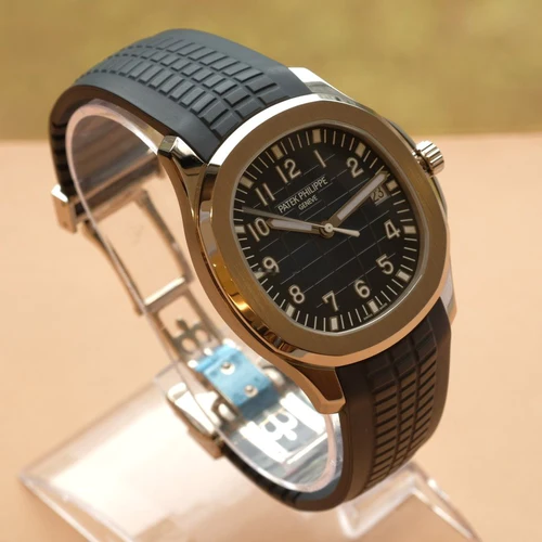 Buy Patek Philippe Aquanaut 5168G-001 - Image 2