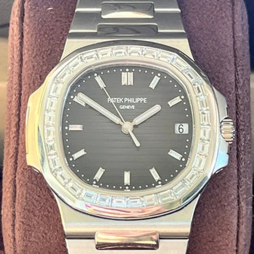 Buy Patek Philippe Nautilus 5711/110P-001 - Image 2