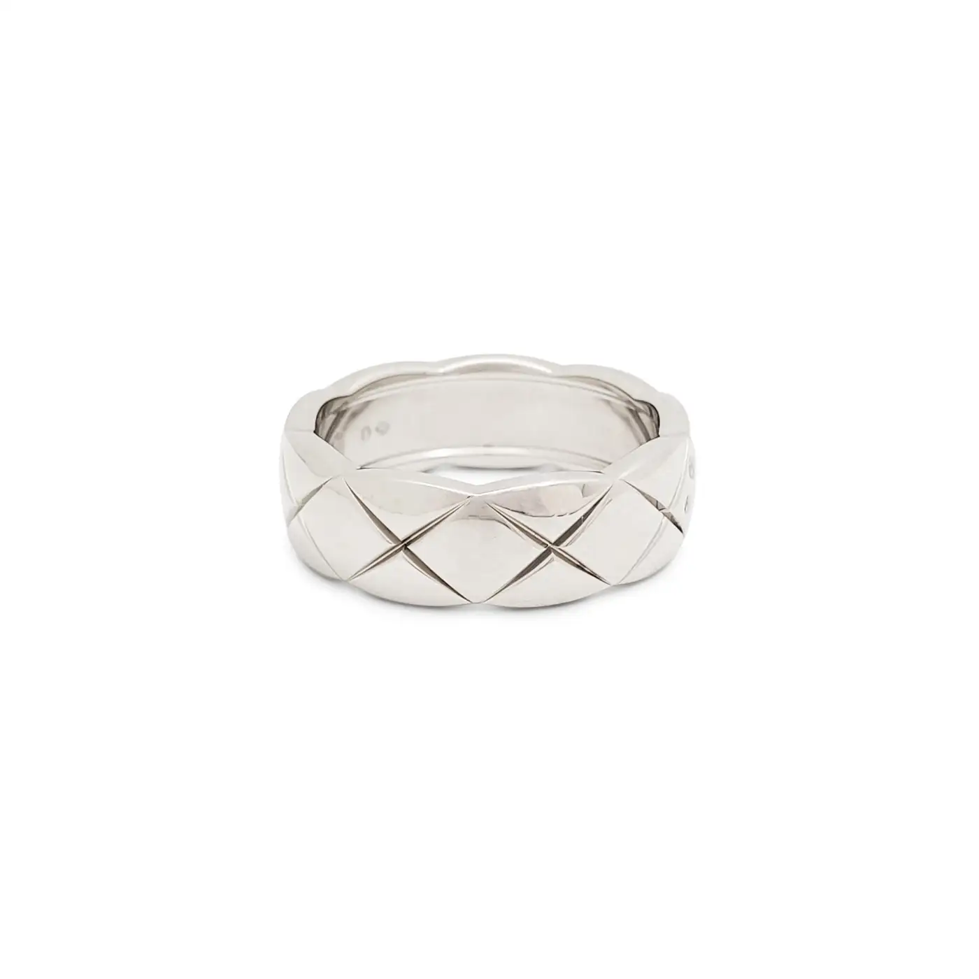 Chanel Coco Crush White Gold Diamond Ring, Small Model - Image 4