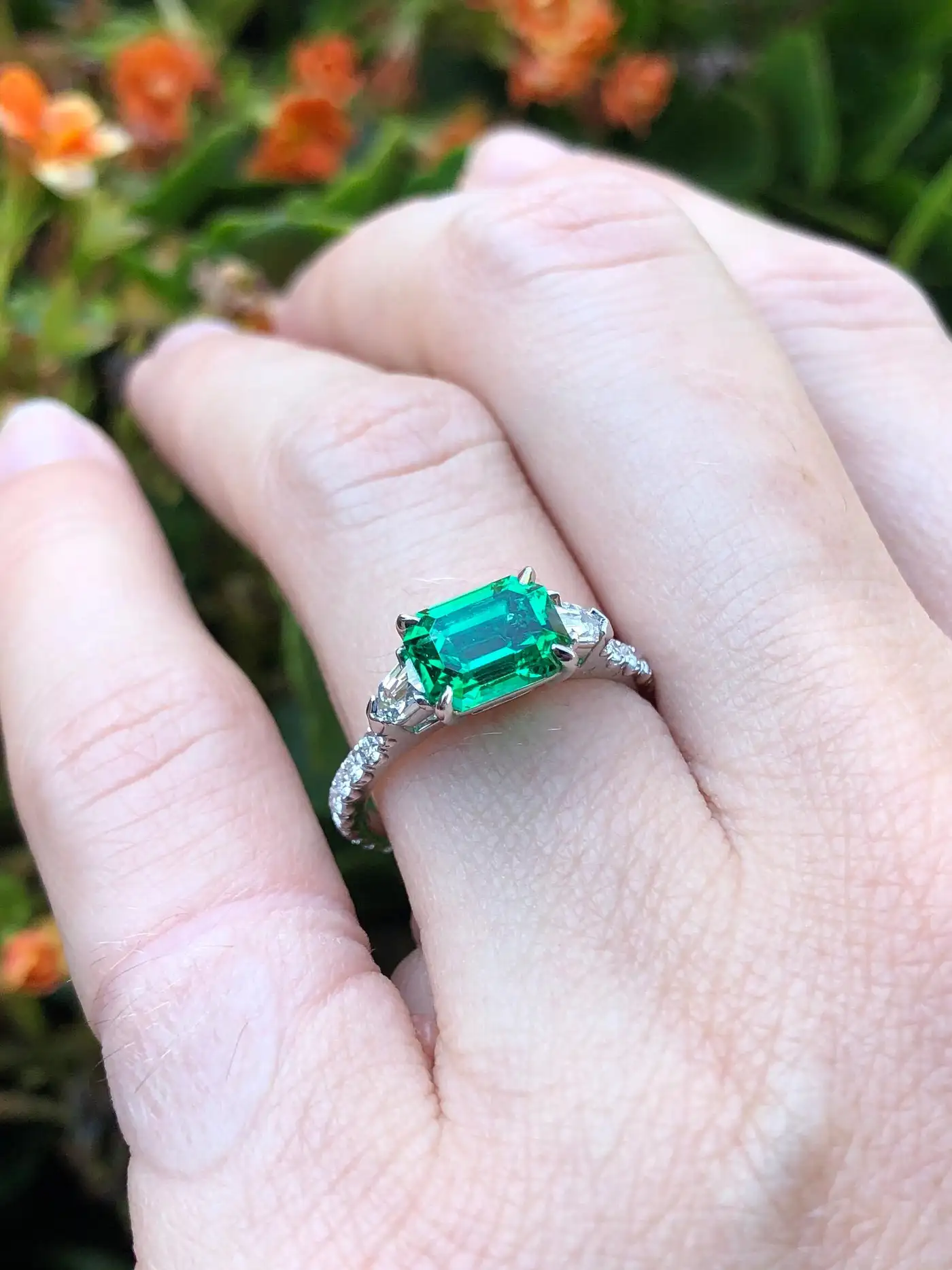 Untreated Emerald Ring 1.47 Carat No Oil AGL Certified Panjshir Afghanistan - Image 9